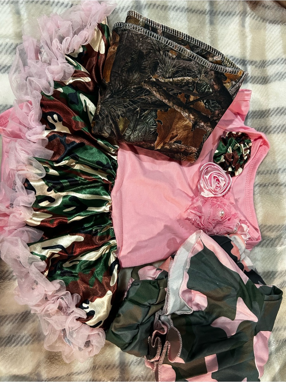 Girls Pink & Camo bundle